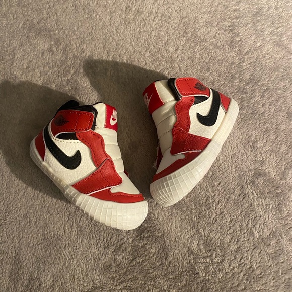 Jordan 1 - Picture 3 of 4